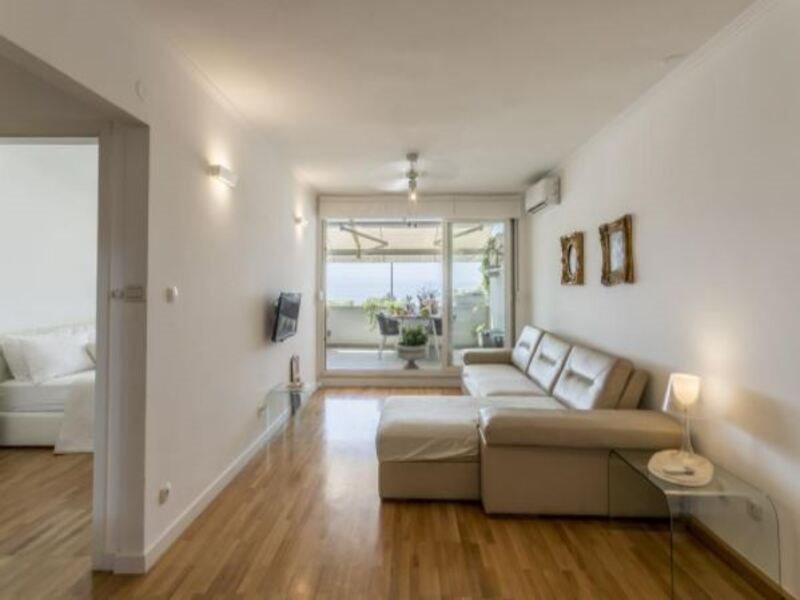 Apartments Lora ロヴィニ エクステリア 写真